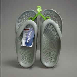 NEW ✨ Crocs Flip Flop Sports Sandal Elephant M7/W9